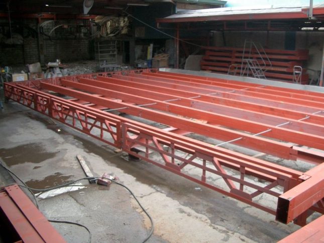 Structural steel in Astron metal plant